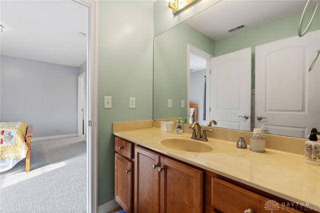 4676 Sullivan Road, Springfield, OH 45502