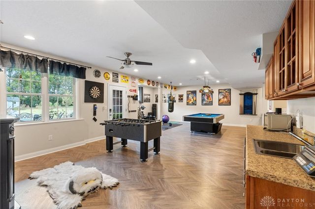 4676 Sullivan Road, Springfield, OH 45502