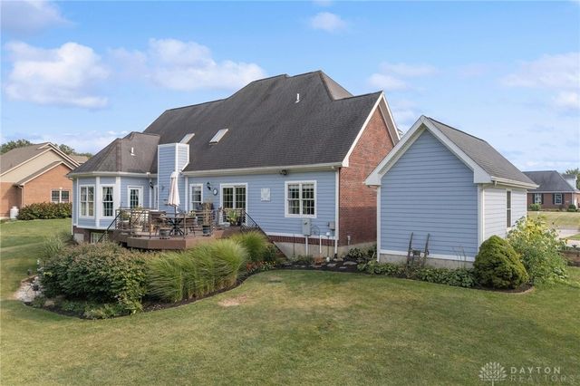 4676 Sullivan Road, Springfield, OH 45502