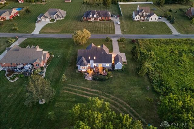 4676 Sullivan Road, Springfield, OH 45502