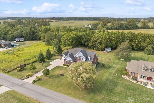 4676 Sullivan Road, Springfield, OH 45502