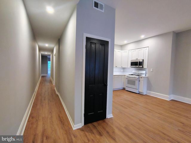 230 S MARKET ST, Frederick, MD 21701