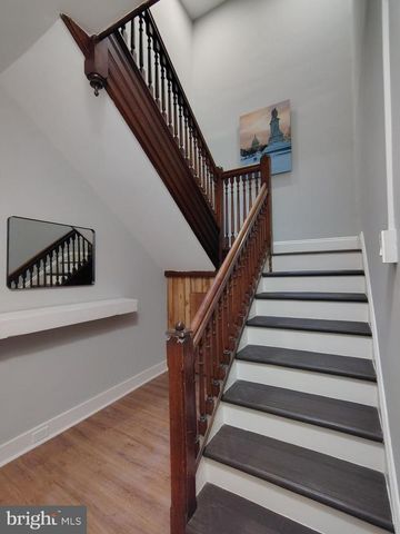 230 S MARKET ST, Frederick, MD 21701