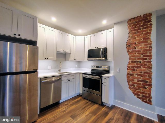 230 S MARKET ST, Frederick, MD 21701