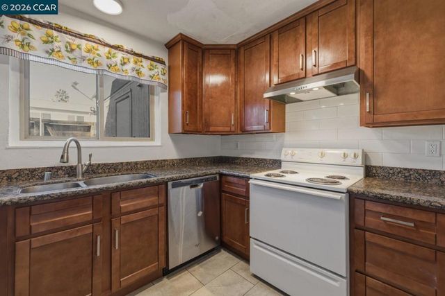 3825 Northwood Dr A, Concord, CA 94520