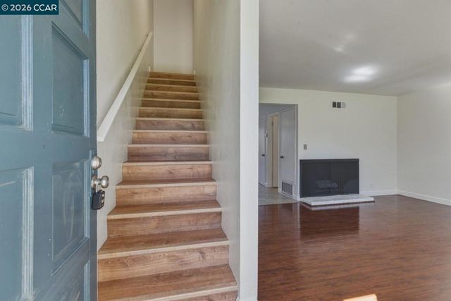 3825 Northwood Dr A, Concord, CA 94520