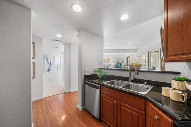 1883 Agnew Road 254, Santa Clara, CA 95054