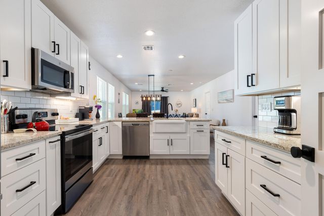 14 Missouri Drive, Afton, OK 74331