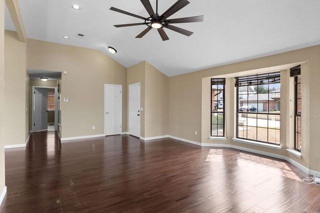 11711 Lorene Avenue, Midwest City, OK 73130