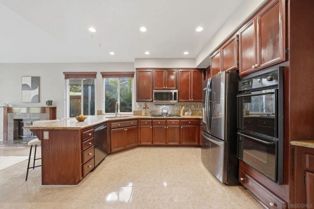1609 Turnberry Dr, San Marcos, CA 92069