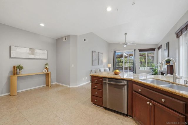 1609 Turnberry Dr, San Marcos, CA 92069