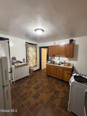 125 Spring Street, Albany, NY 12203