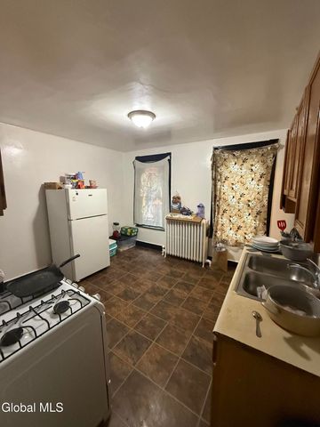 125 Spring Street, Albany, NY 12203