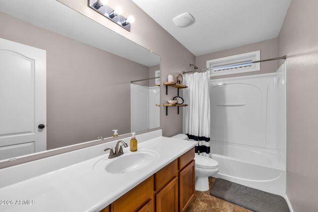 849 S HENRY Lane, Gilbert, AZ 85296