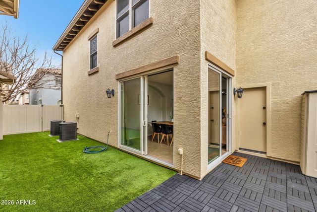 849 S HENRY Lane, Gilbert, AZ 85296