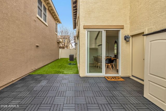 849 S HENRY Lane, Gilbert, AZ 85296