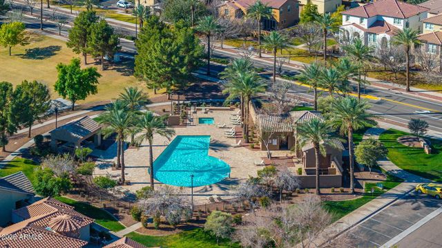 849 S HENRY Lane, Gilbert, AZ 85296