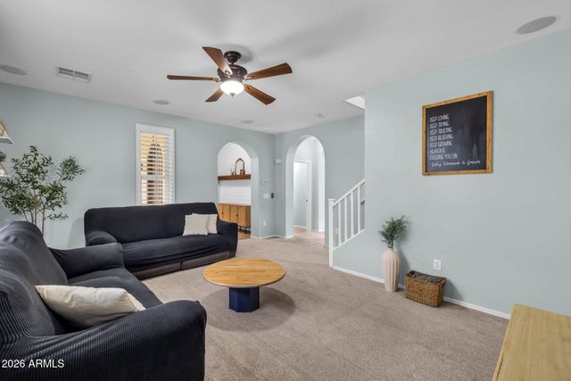 849 S HENRY Lane, Gilbert, AZ 85296