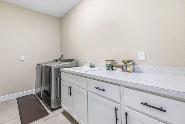 179 SW DE GOUVEA Terrace, Port St. Lucie, FL 34984