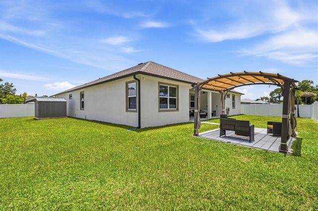 179 SW DE GOUVEA Terrace, Port St. Lucie, FL 34984
