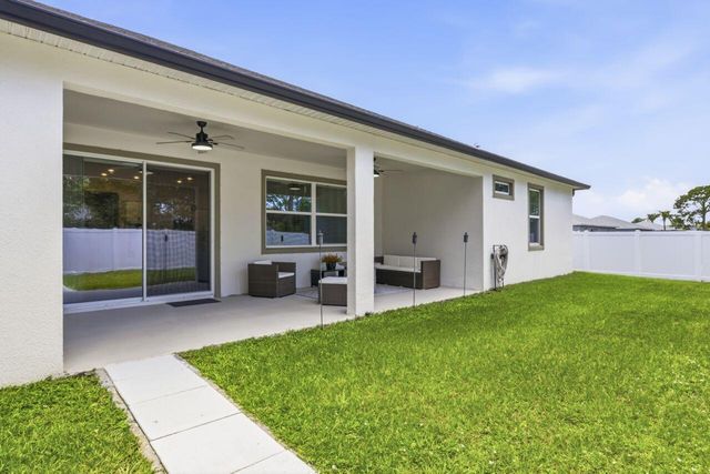 179 SW DE GOUVEA Terrace, Port St. Lucie, FL 34984