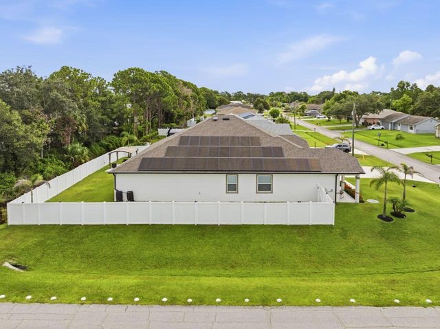 179 SW DE GOUVEA Terrace, Port St. Lucie, FL 34984