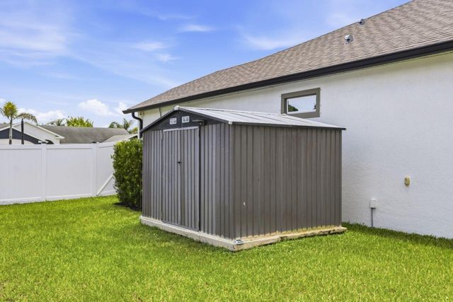 179 SW DE GOUVEA Terrace, Port St. Lucie, FL 34984