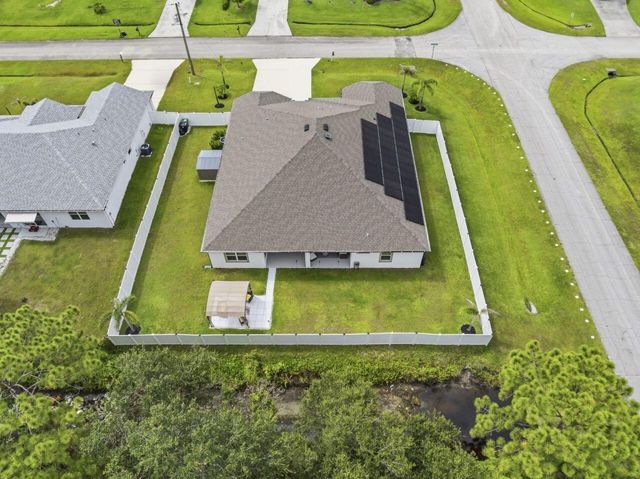 179 SW DE GOUVEA Terrace, Port St. Lucie, FL 34984