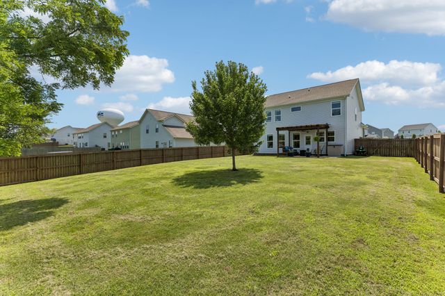 3041 Commonwealth Dr, Spring Hill, TN 37174