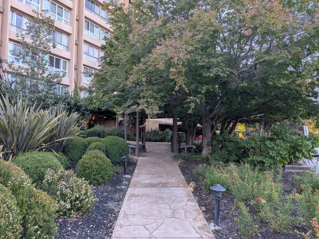 1700 Civic Center Drive 209, Santa Clara, CA 95050