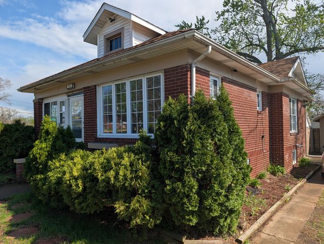 715 Pearl Street, Michigan City, IN 46360