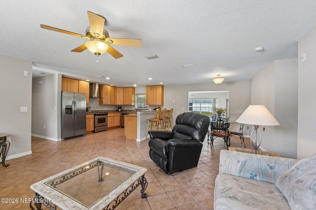 4820 CATTAIL Street, Middleburg, FL 32068
