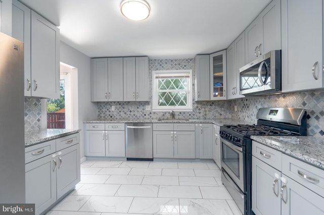 6809 CRAFTON LN, Clinton, MD 20735