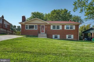 6809 CRAFTON LN, Clinton, MD 20735