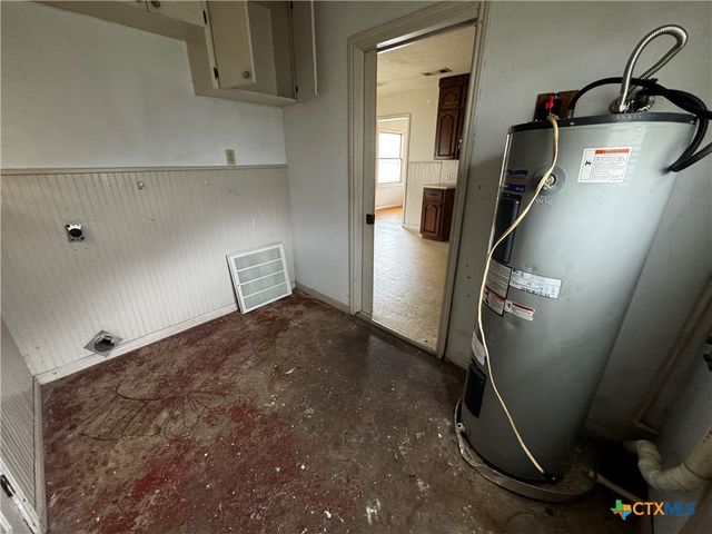 1010 S 17th Street, Temple, TX 76504