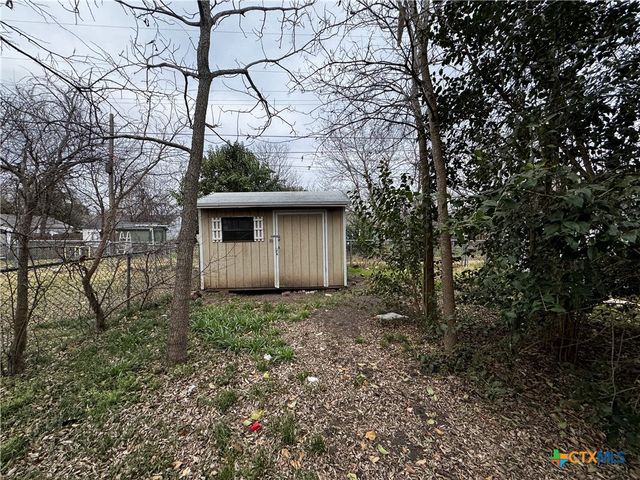 1010 S 17th Street, Temple, TX 76504