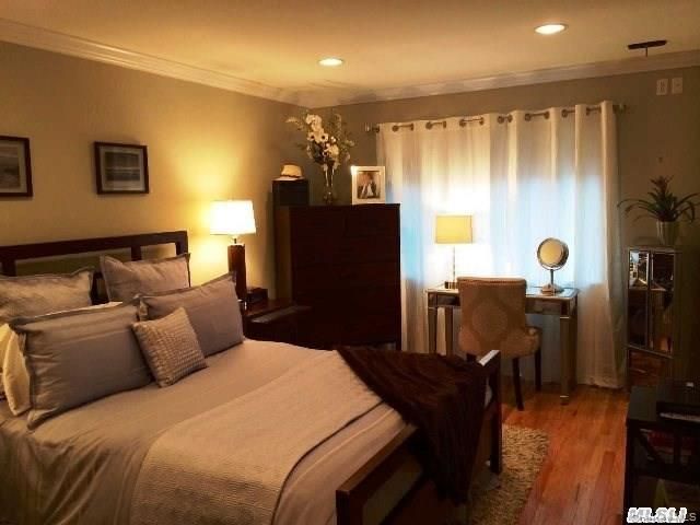 84 Pacific Boulevard, Long Beach, NY 11561