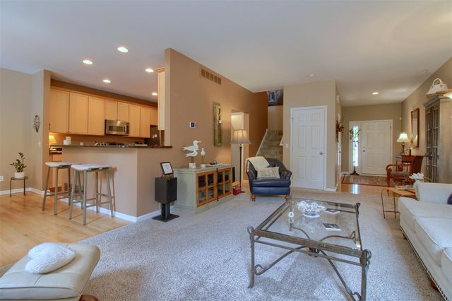 5565 Gallery Park Drive, Ann Arbor, MI 48103