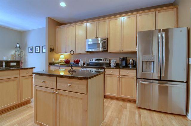5565 Gallery Park Drive, Ann Arbor, MI 48103
