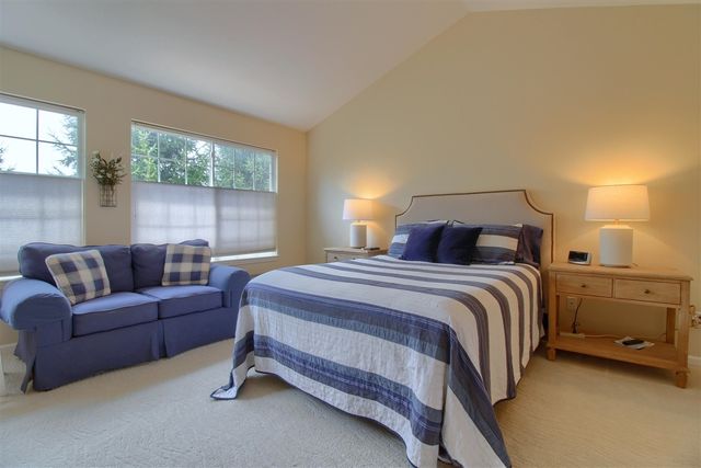 5565 Gallery Park Drive, Ann Arbor, MI 48103