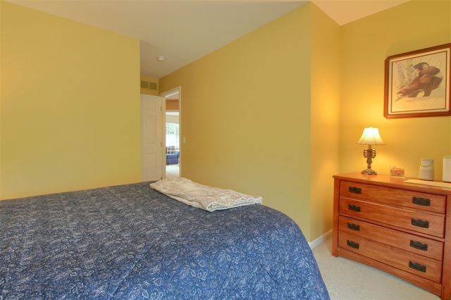 5565 Gallery Park Drive, Ann Arbor, MI 48103