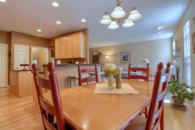 5565 Gallery Park Drive, Ann Arbor, MI 48103