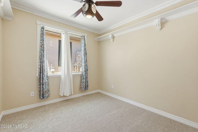 1038 W Pastora Peak Drive, Green Valley, AZ 85614