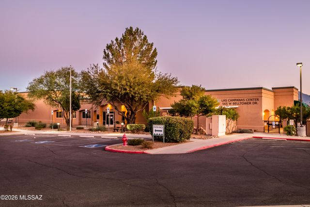 1038 W Pastora Peak Drive, Green Valley, AZ 85614