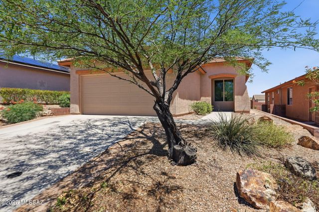 1038 W Pastora Peak Drive, Green Valley, AZ 85614