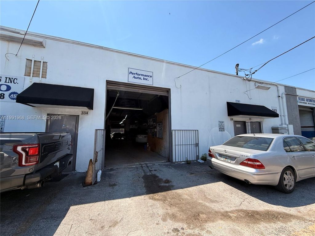 338 NE 171st St, North Miami Beach, FL 33162