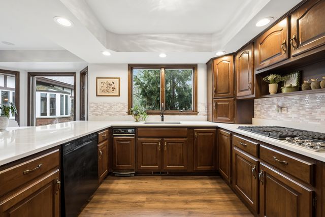 21839 Cambridge Drive, Kildeer, IL 60047