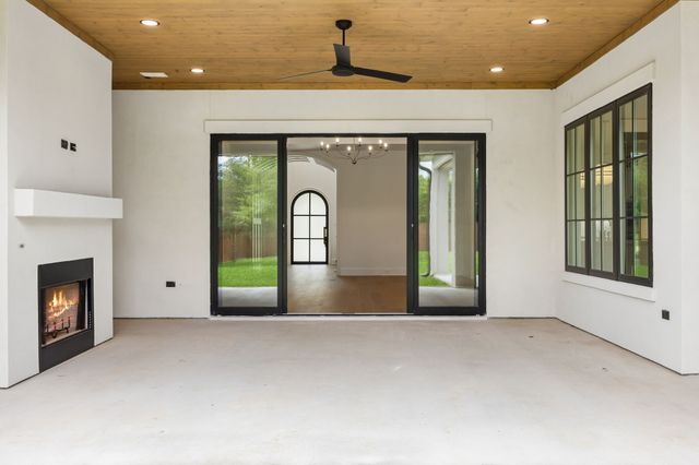 136 Park Avenue, Keller, TX 76248