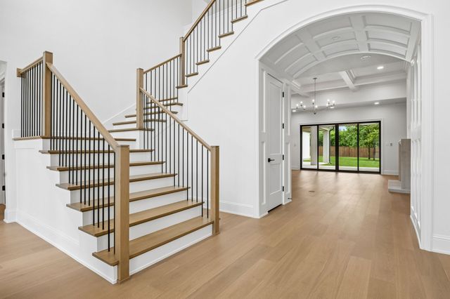 136 Park Avenue, Keller, TX 76248