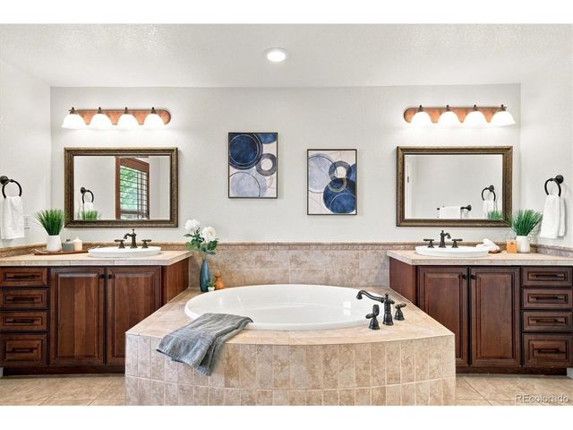 12151 S Hidden Trail Ct, Parker, CO 80138